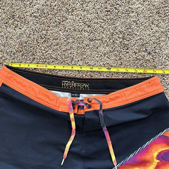 O'Neill Hyperfreak Men's Boardshorts Size 34 Orange/Purple/Black/Sunset - Picture 13 of 16